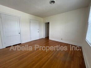 707 E Unaka Ave in Johnson City, TN - Building Photo - Building Photo