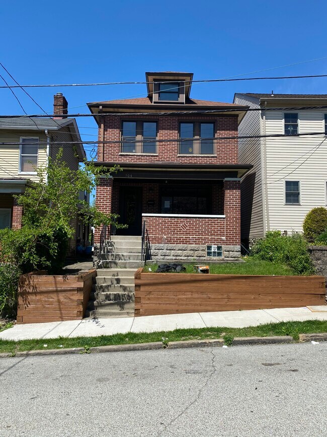 304 Bigham St Rentals in Pittsburgh, PA