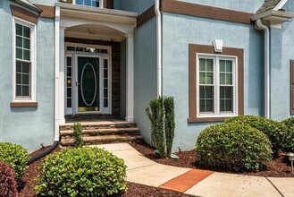 225 Heritage Lake Dr in Fayetteville, GA - Building Photo - Building Photo