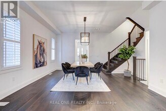 4157 Hillsborough Cres in Oakville, ON - Building Photo - Building Photo