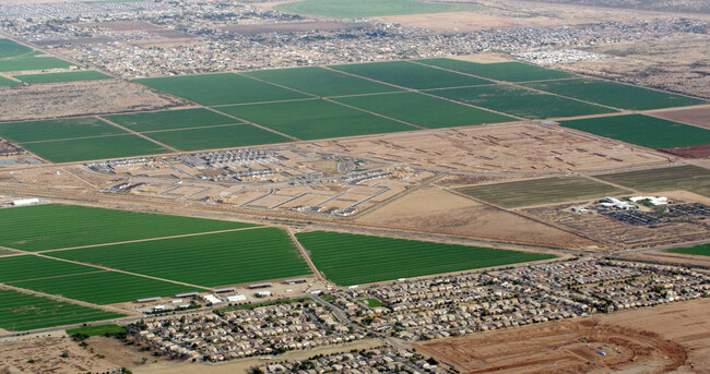 Lennar at Bella Vista Farms