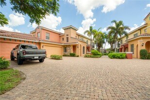 8509 Via Garibaldi Cir in Estero, FL - Building Photo
