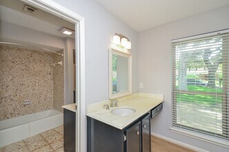 2103 Winged Foot Dr in Missouri City, TX - Building Photo - Building Photo
