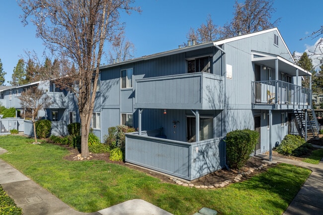 Park Club Apartments