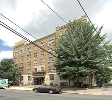 435-441 Westminster Ave Apartments