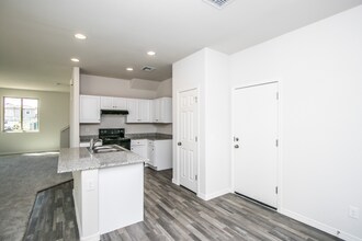 5426 West Odeum Ln in Phoenix, AZ - Building Photo - Building Photo