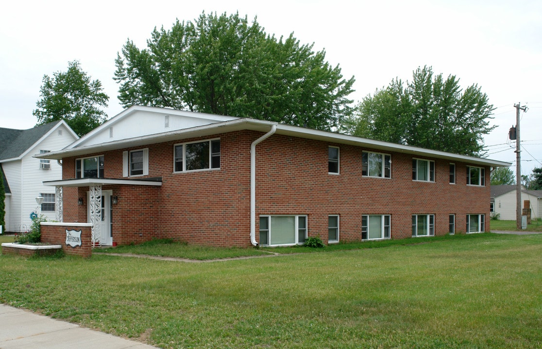 The Jefferson in Cambridge, MN - Building Photo