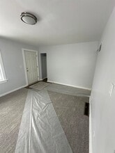 748 S 24th St in Saginaw, MI - Foto de edificio - Building Photo