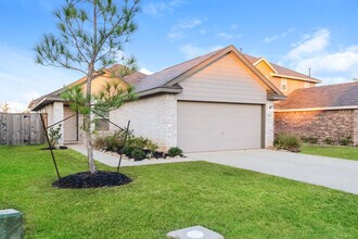 1614 Oleander Grns Dr in Conroe, TX - Building Photo - Building Photo