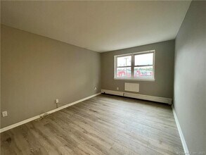 85 Union Ave in Bridgeport, CT - Building Photo - Building Photo