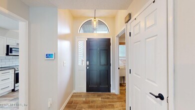 12345 Tracy Ann Rd in Jacksonville, FL - Building Photo - Building Photo