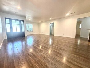 1603 E 12th St in Austin, TX - Building Photo - Building Photo