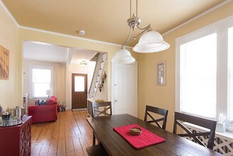 2828 Marvel St in Portsmouth, RI - Building Photo - Building Photo