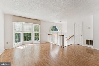 4117 Waterbuck Way in Burtonsville, MD - Building Photo - Building Photo