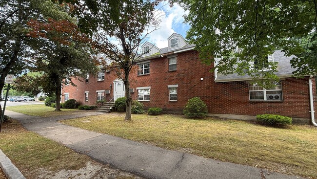 1 Green Street in Dover, NH - Building Photo - Building Photo