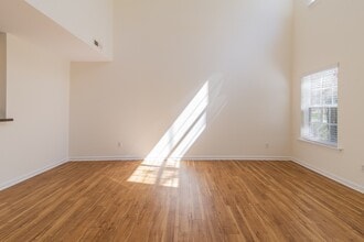 18457 Streamline Ct in Cornelius, NC - Building Photo - Building Photo