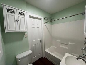 1705 Baylor Ave in Waco, TX - Building Photo - Building Photo