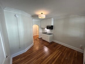 22 Chiswick Rd, Unit 5 in Boston, MA - Foto de edificio - Building Photo