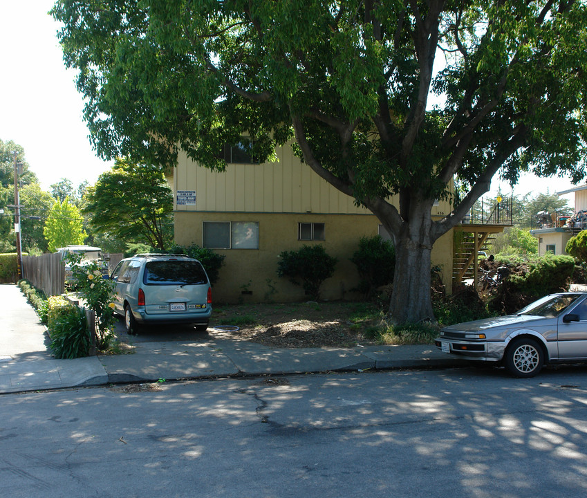 436 Hawthorn Ave in Sunnyvale, CA - Building Photo