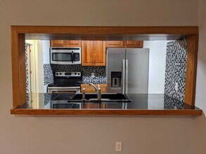3455 Countryside Blvd in Clearwater, FL - Building Photo - Building Photo