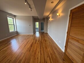 5900 S King Dr in Chicago, IL - Building Photo - Building Photo