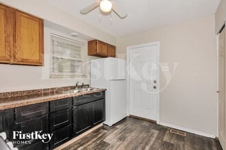 230 Patterson Ln in Florissant, MO - Building Photo - Building Photo