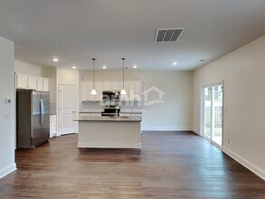 2011 Williamshire Ln in Nashville, TN - Building Photo - Building Photo