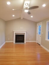 294 Essex St in Lynn, MA - Foto de edificio - Building Photo