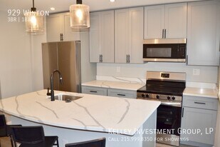 929 Winton St in Philadelphia, PA - Building Photo