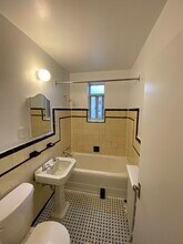 57 Spencer Av in Toronto, ON - Building Photo - Building Photo