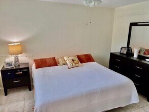 3212 NE 8th Ct in Pompano Beach, FL - Building Photo - Building Photo