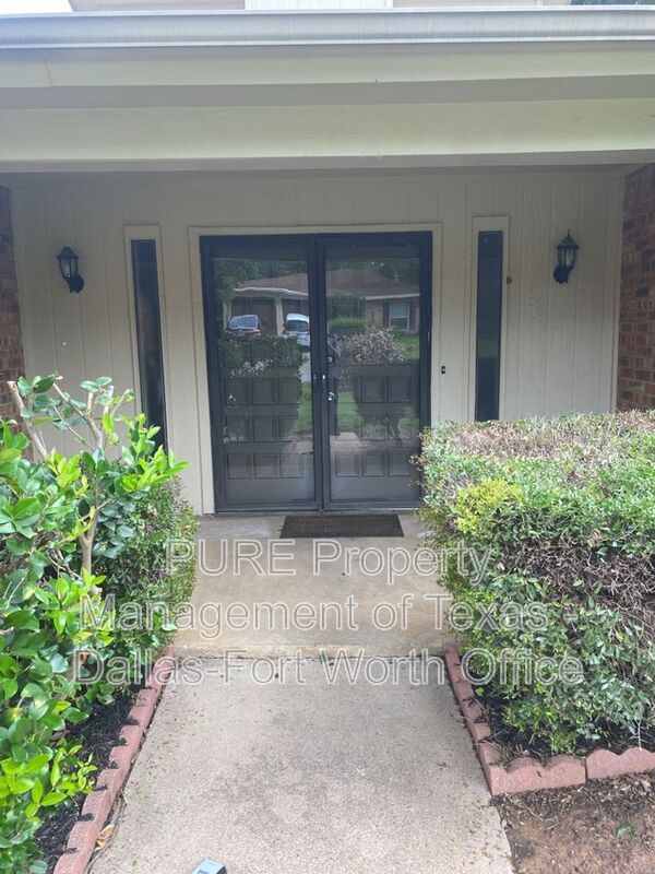 4707 Burning Springs Dr in Arlington, TX - Building Photo - Building Photo
