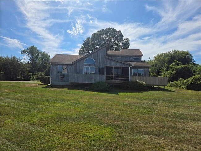property at 90 Foster Dr