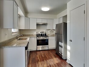 2512 Labrecque Dr in Plainfield, IL - Foto de edificio - Building Photo