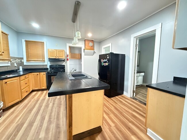 140 Pennsylvania Ave in Rochester, NY - Building Photo - Building Photo