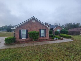 1500 Cedar Hill Trail in Grovetown, GA - Building Photo