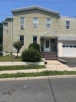 508 2nd St in Carlstadt, NJ - Building Photo