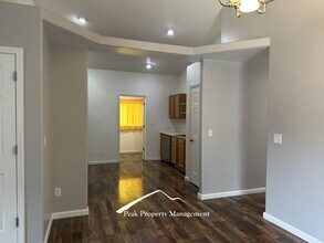 614 Alturas St in Nampa, ID - Building Photo - Building Photo