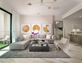 275 Giralda Ave, Unit C-6 in Coral Gables, FL - Building Photo - Building Photo