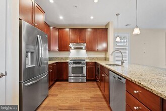 1811 14th St N in Arlington, VA - Building Photo - Building Photo