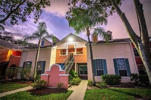 1011 Crystal Way in Delray Beach, FL - Building Photo