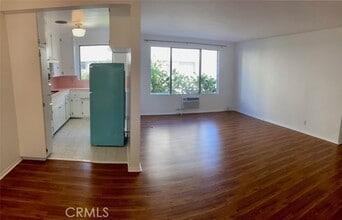 1234 Laurel Ave-Unit -9 in West Hollywood, CA - Foto de edificio - Building Photo