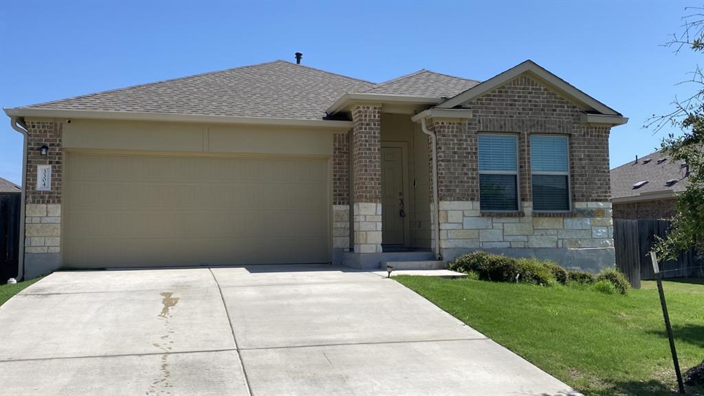 3304 Kenner Dr in Pflugerville, TX - Foto de edificio