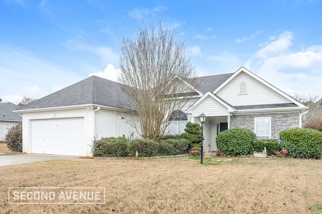 property at 661 Morningside Dr N