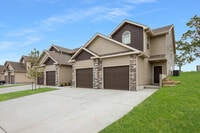 FieldHouse Townhomes photo'