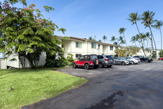 Palani Condo in Kailua Kona, HI - Building Photo - Building Photo