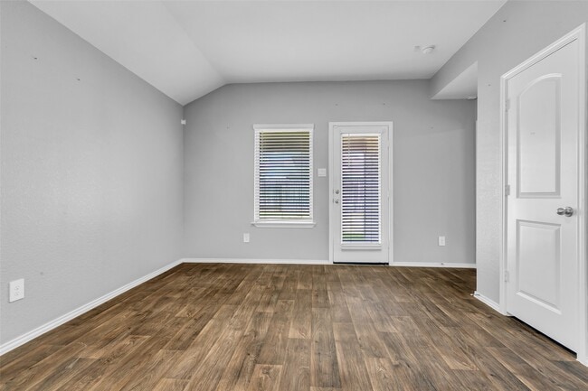 property at 14939 Cypress Holw Dr