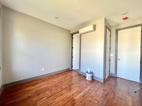 39 Van Wagenen Ave in Jersey City, NJ - Building Photo - Building Photo