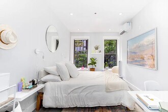 237 E 31st St in New York, NY - Building Photo - Building Photo