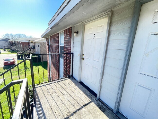 1801 Cedarhill Dr in Killeen, TX - Building Photo - Building Photo